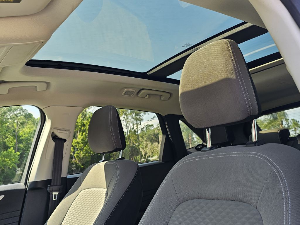 2021 Ford Escape Image 34