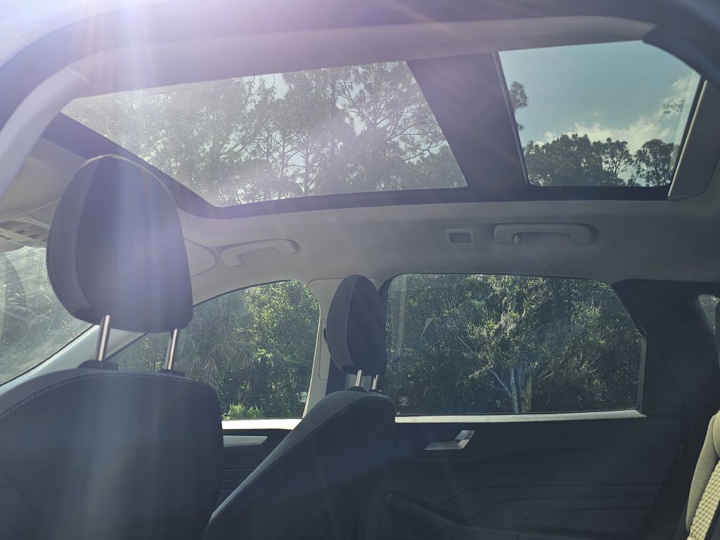 2021 Ford Escape Image 35