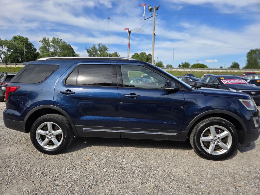 2016 Ford Explorer Image 4