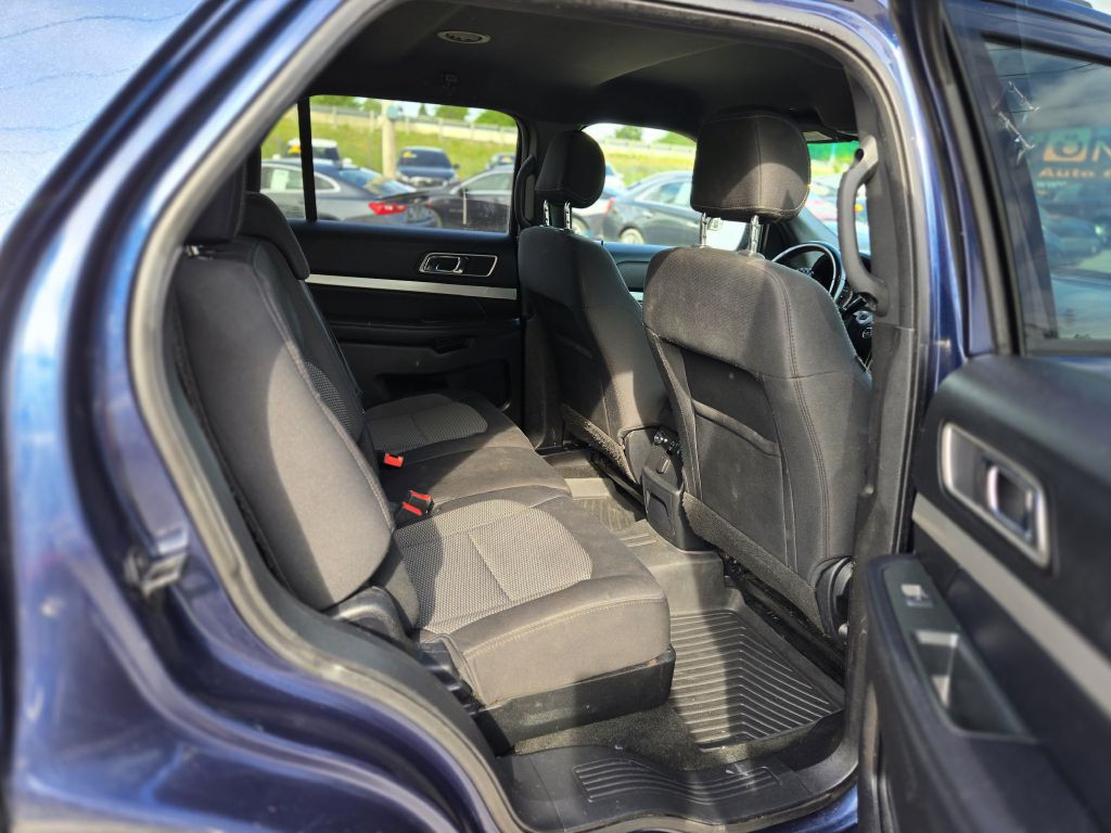 2016 Ford Explorer Image 28