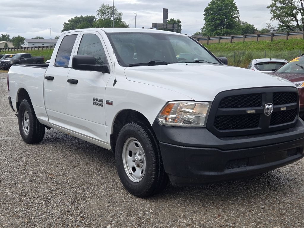2015 RAM 1500 Image 3