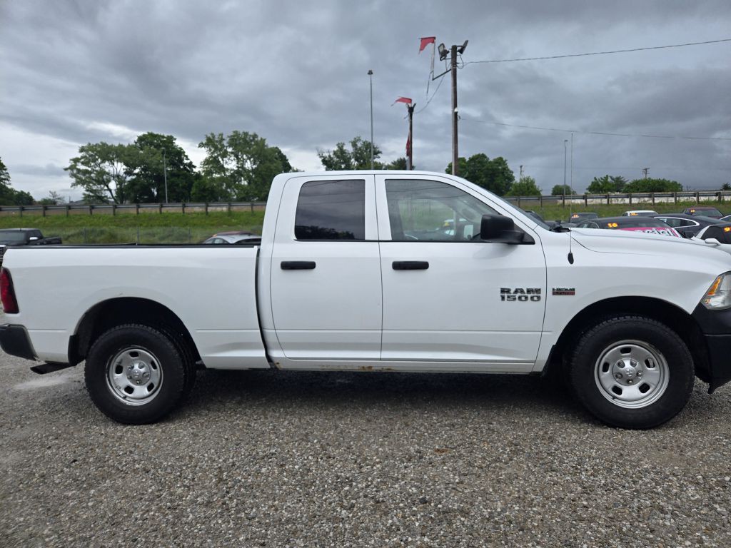 2015 RAM 1500 Image 4