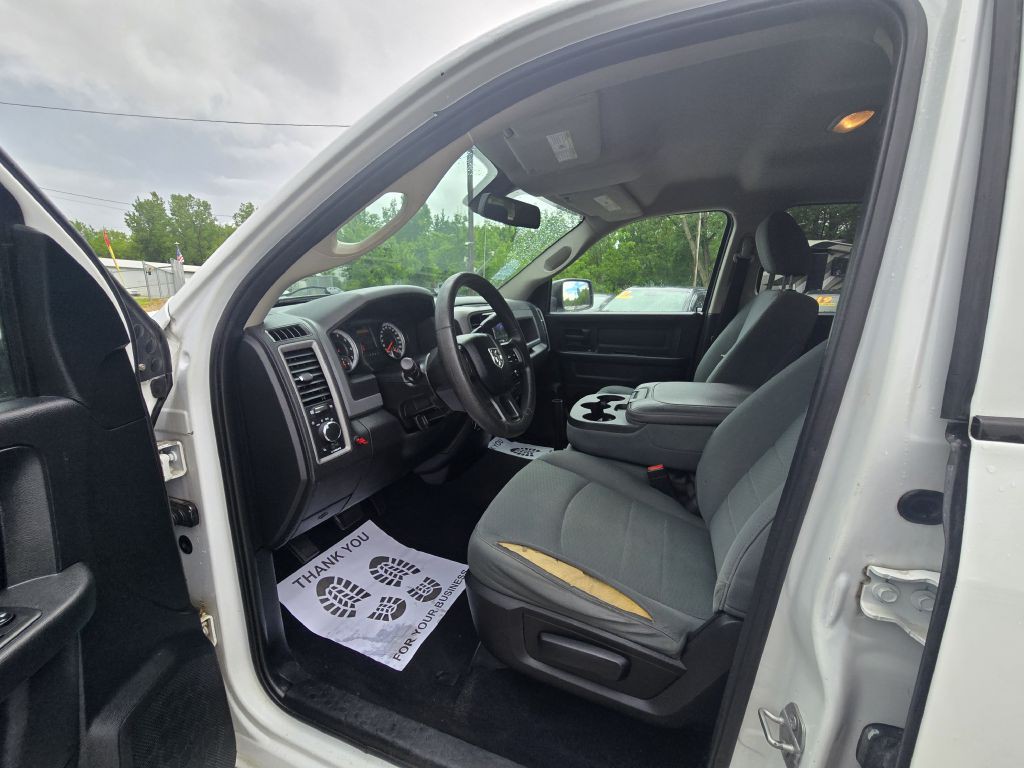 2015 RAM 1500 Image 12