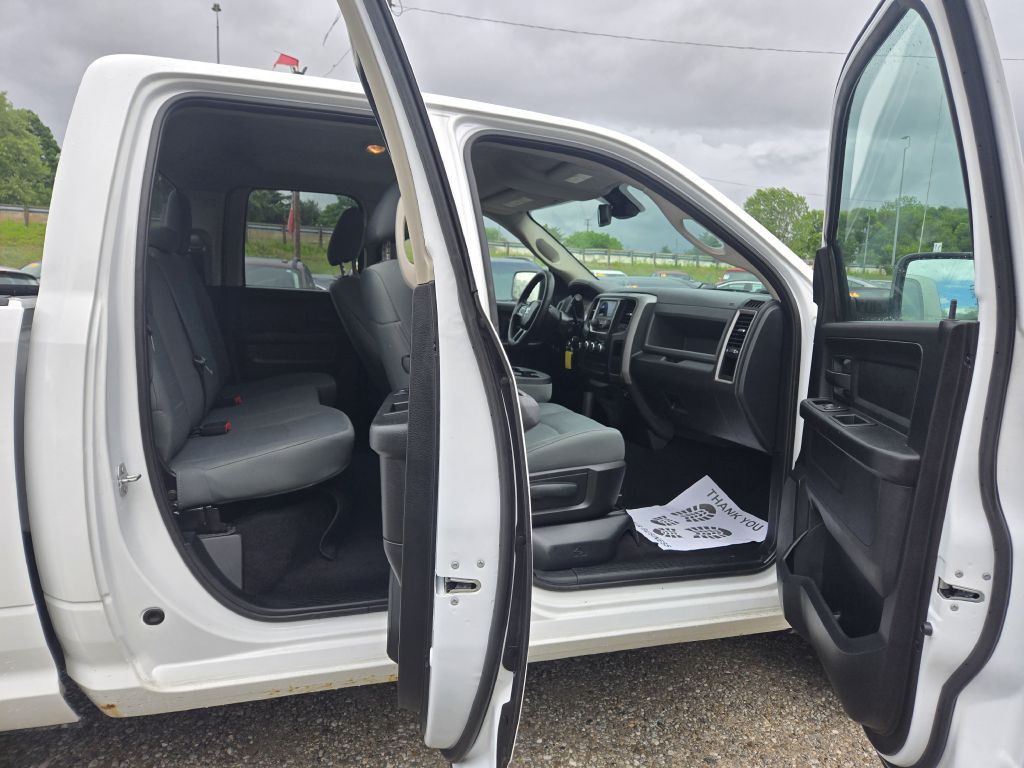 2015 RAM 1500 Image 27