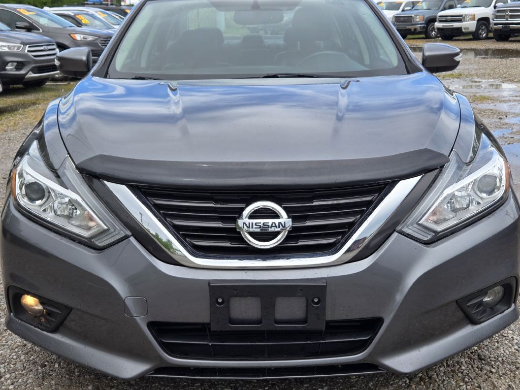 2016 Nissan Altima Image 2