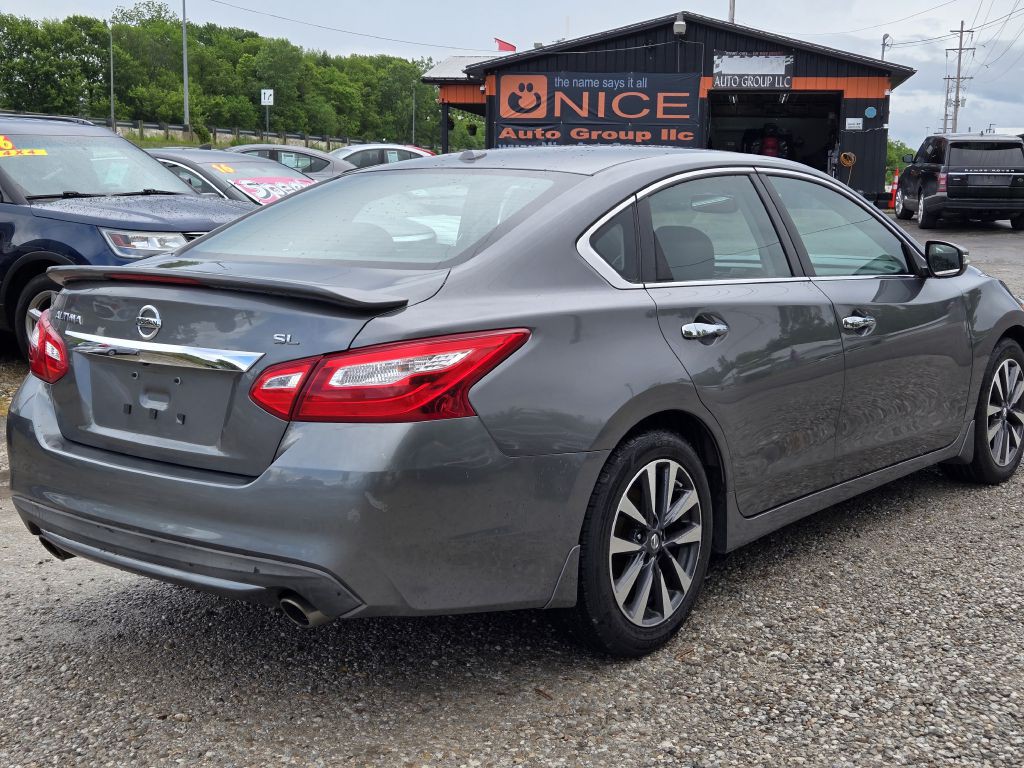 2016 Nissan Altima Image 5