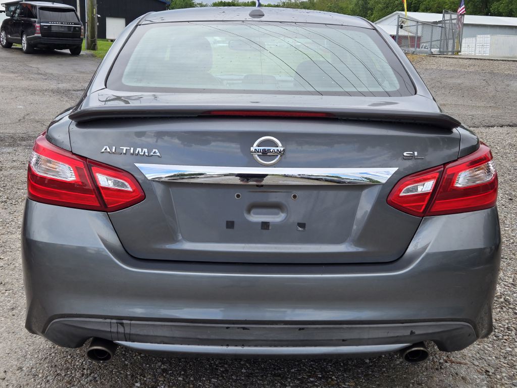 2016 Nissan Altima Image 6
