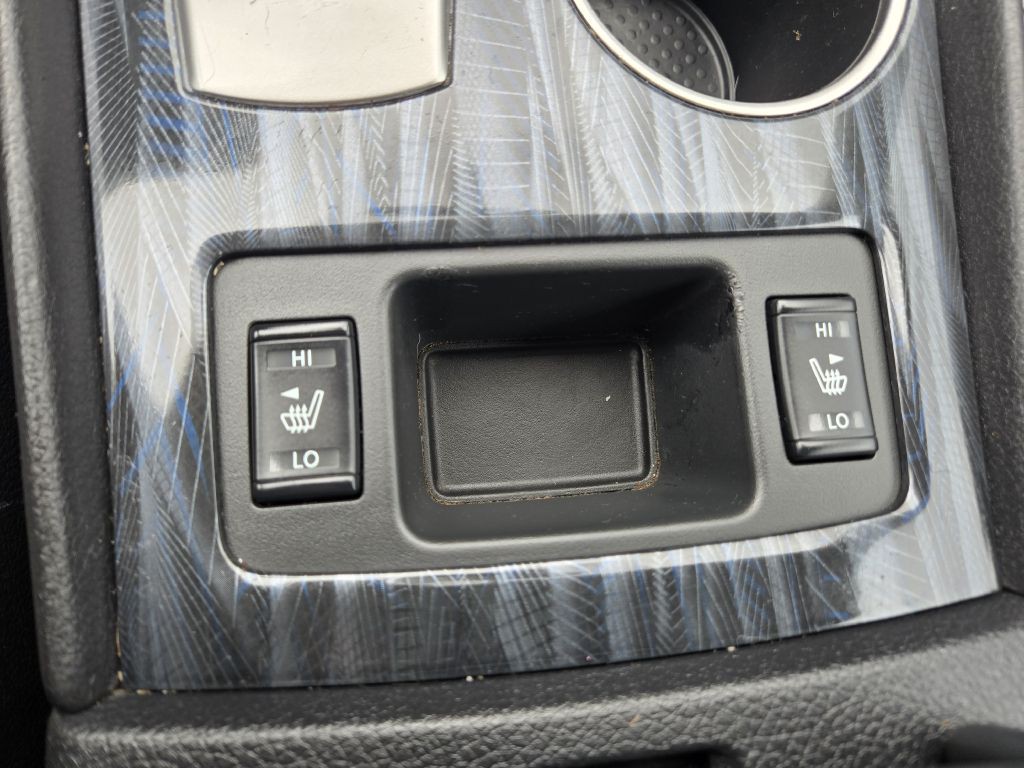 2016 Nissan Altima Image 21