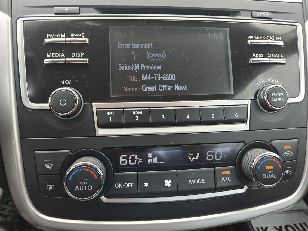 2016 Nissan Altima Image 23