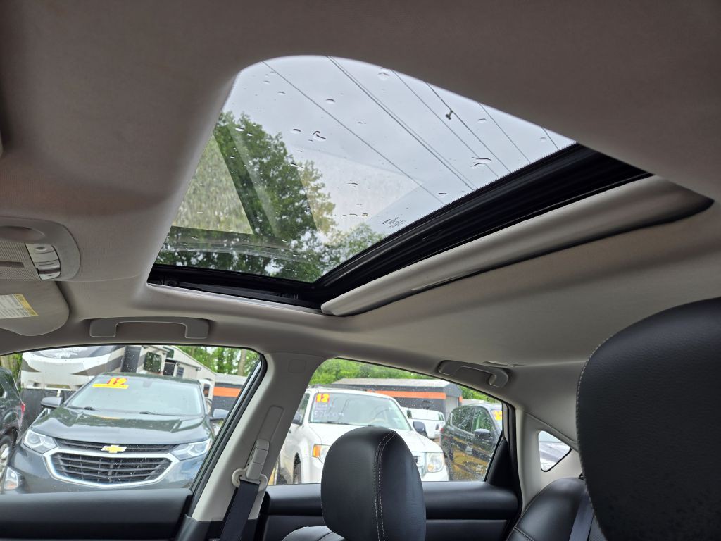 2016 Nissan Altima Image 26