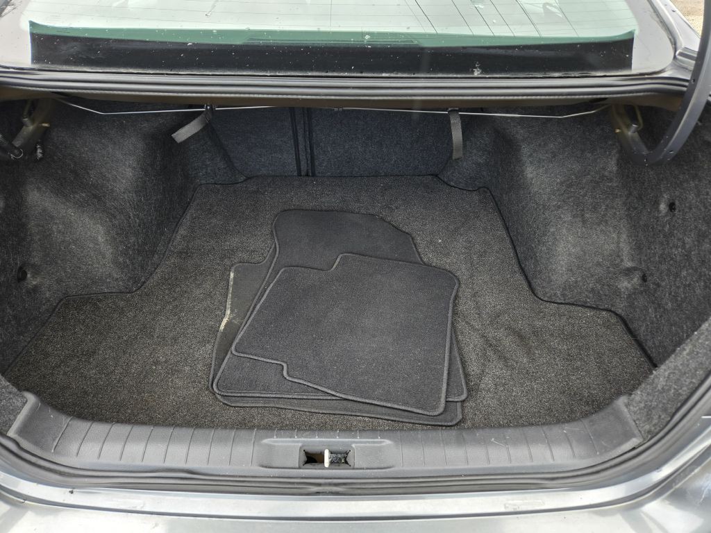 2016 Nissan Altima Image 30