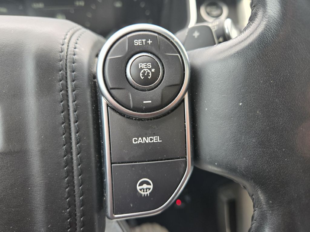 2016 Land Rover Range Rover Image 19