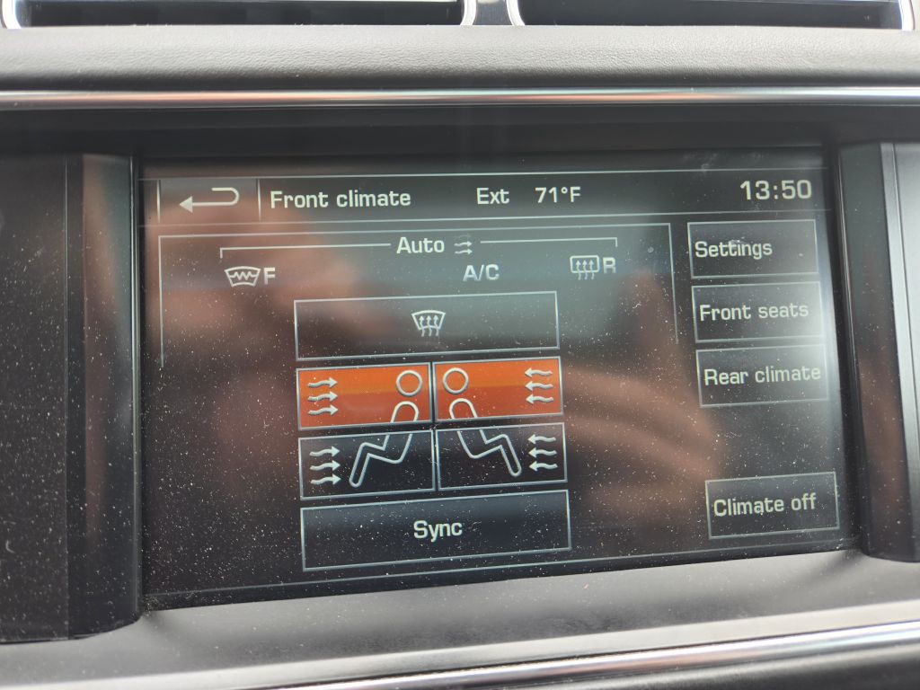 2016 Land Rover Range Rover Image 26