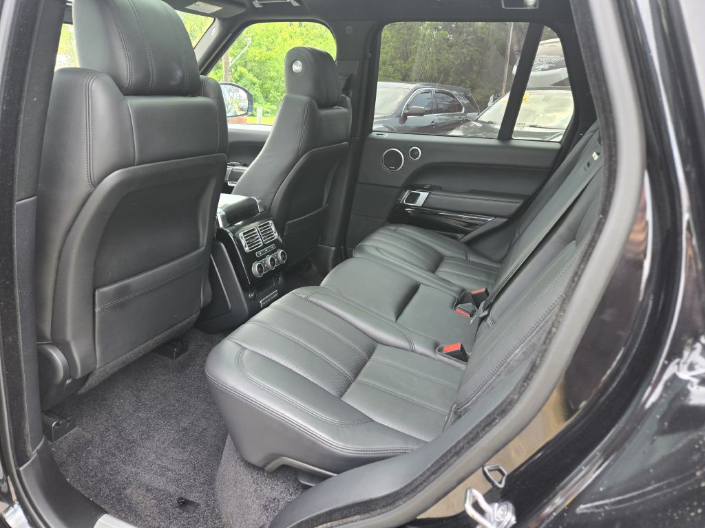 2016 Land Rover Range Rover Image 30