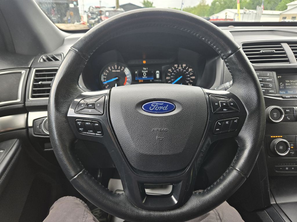 2018 Ford Explorer Image 16