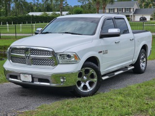 Image for 2016 RAM 1500 Laramie Crew Cab ID: 7452303