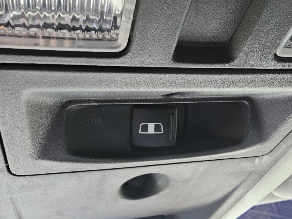 2016 RAM 1500 Image 25