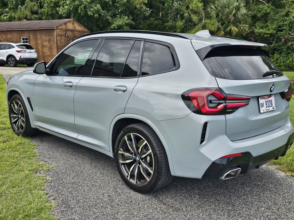 2022 BMW X3 Image 3