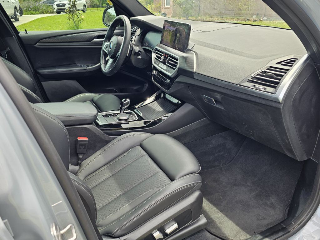 2022 BMW X3 Image 21