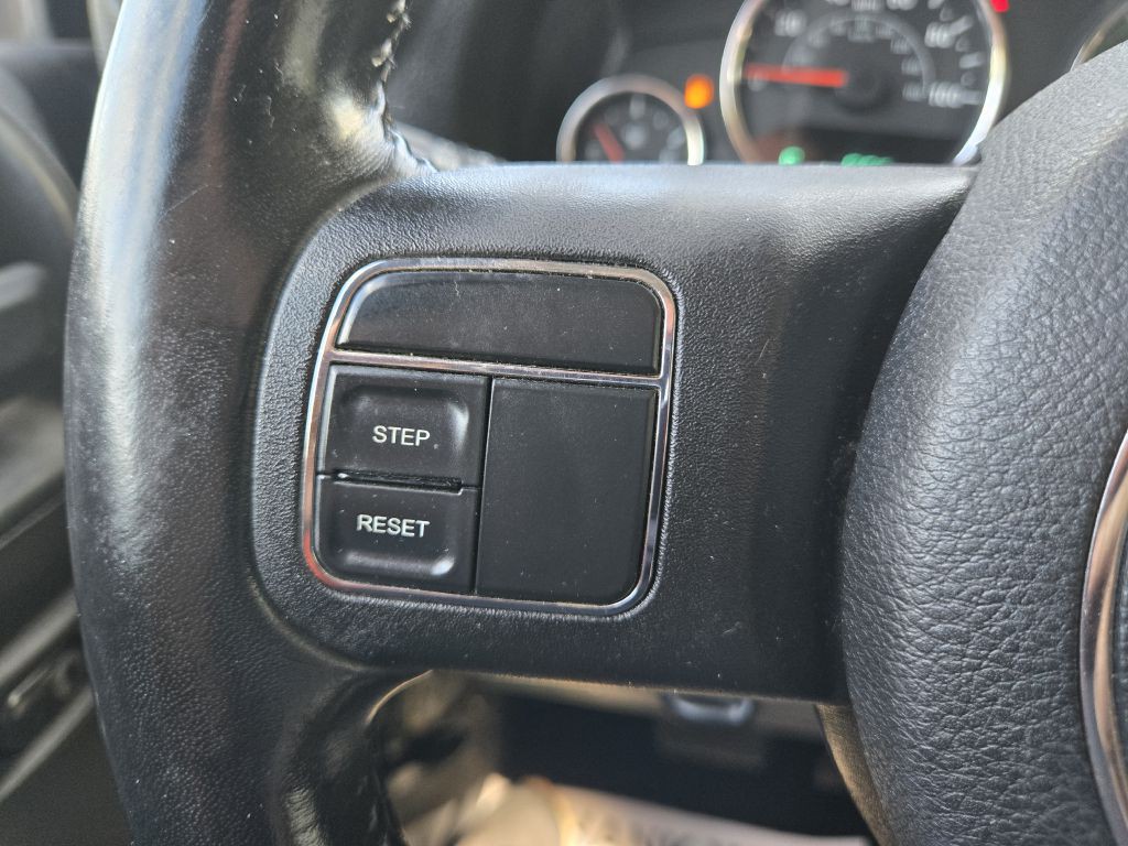 2012 Jeep Wrangler Unlimited Image 18