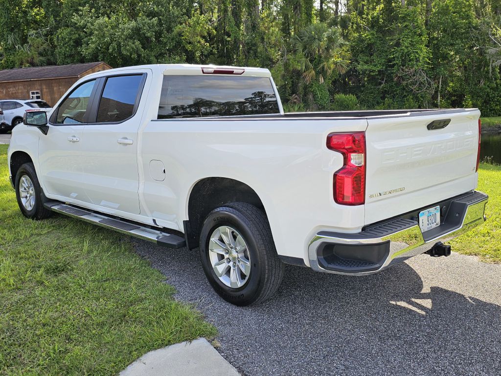2024 Chevrolet Silverado 1500 Image 3