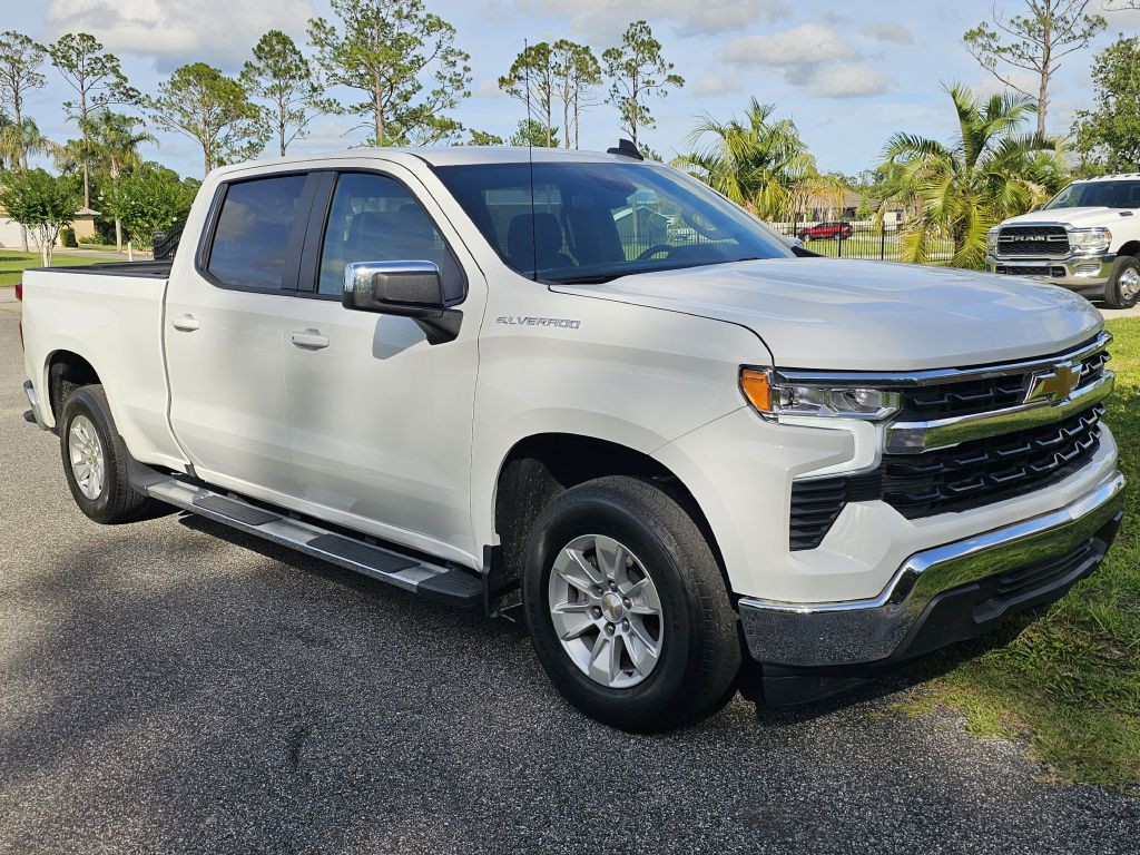 2024 Chevrolet Silverado 1500 Image 7