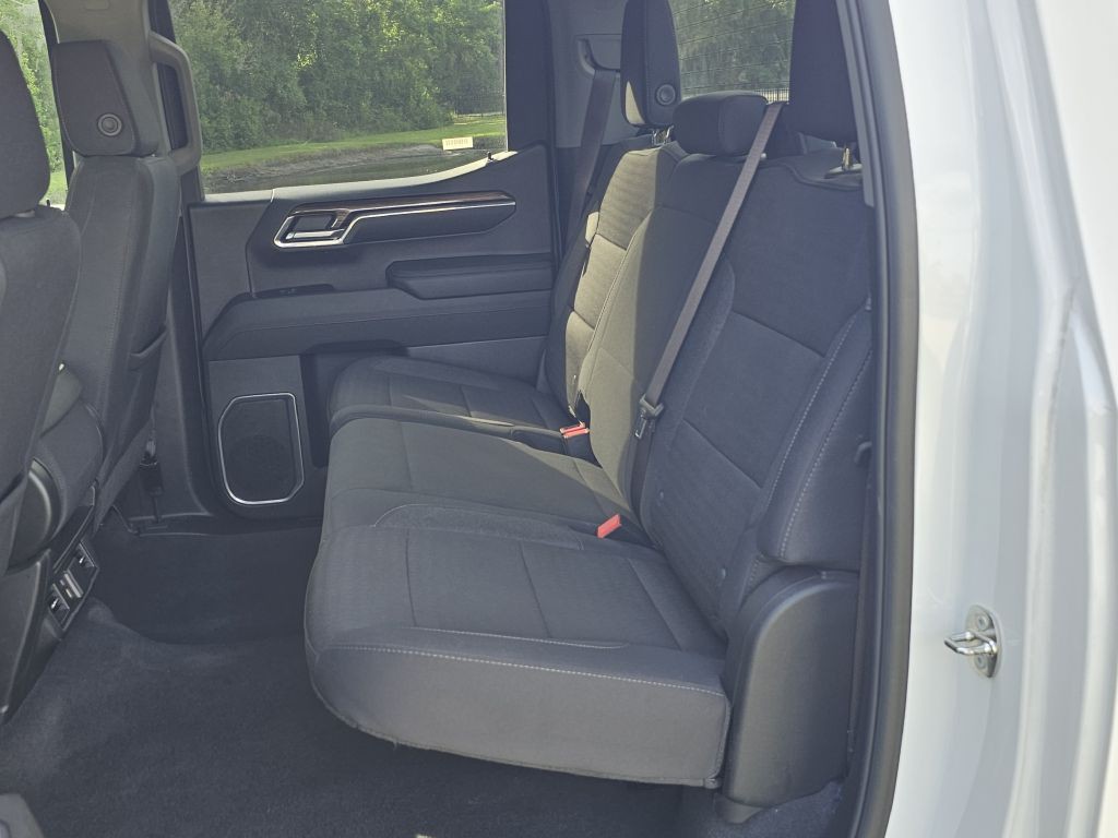 2024 Chevrolet Silverado 1500 Image 15