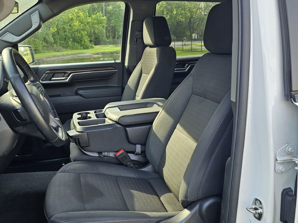 2024 Chevrolet Silverado 1500 Image 17