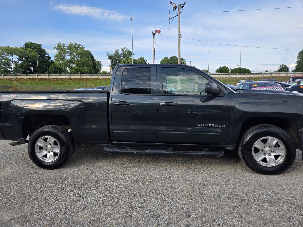 2017 Chevrolet Silverado 1500 Image 4