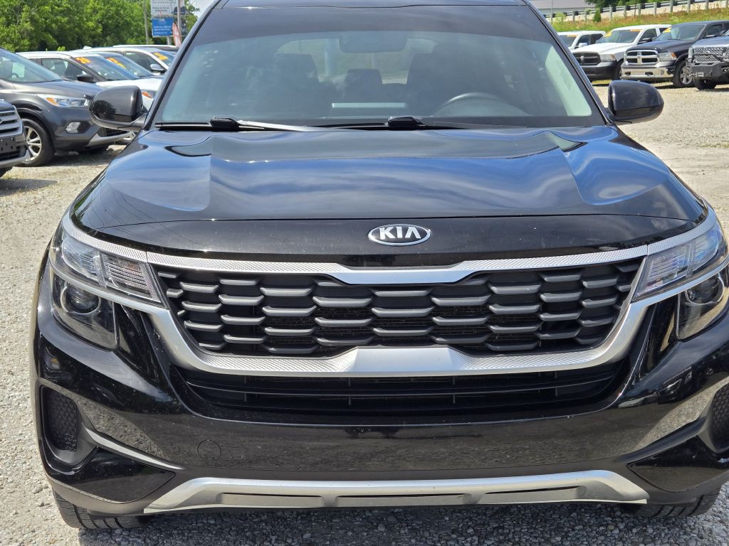 2021 Kia Seltos Image 2