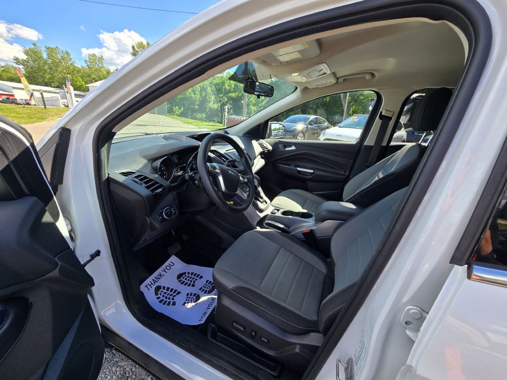 2016 Ford Escape Image 11