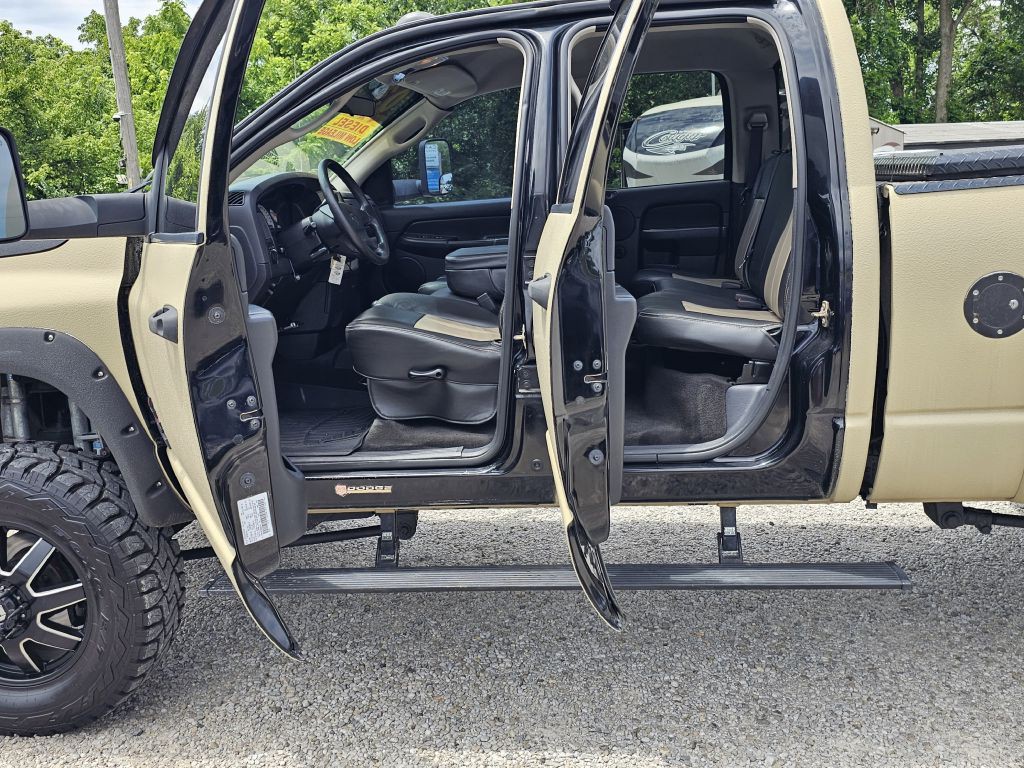 2003 Dodge Ram 3500 Image 12