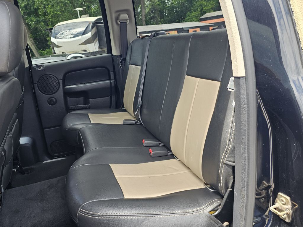 2003 Dodge Ram 3500 Image 24