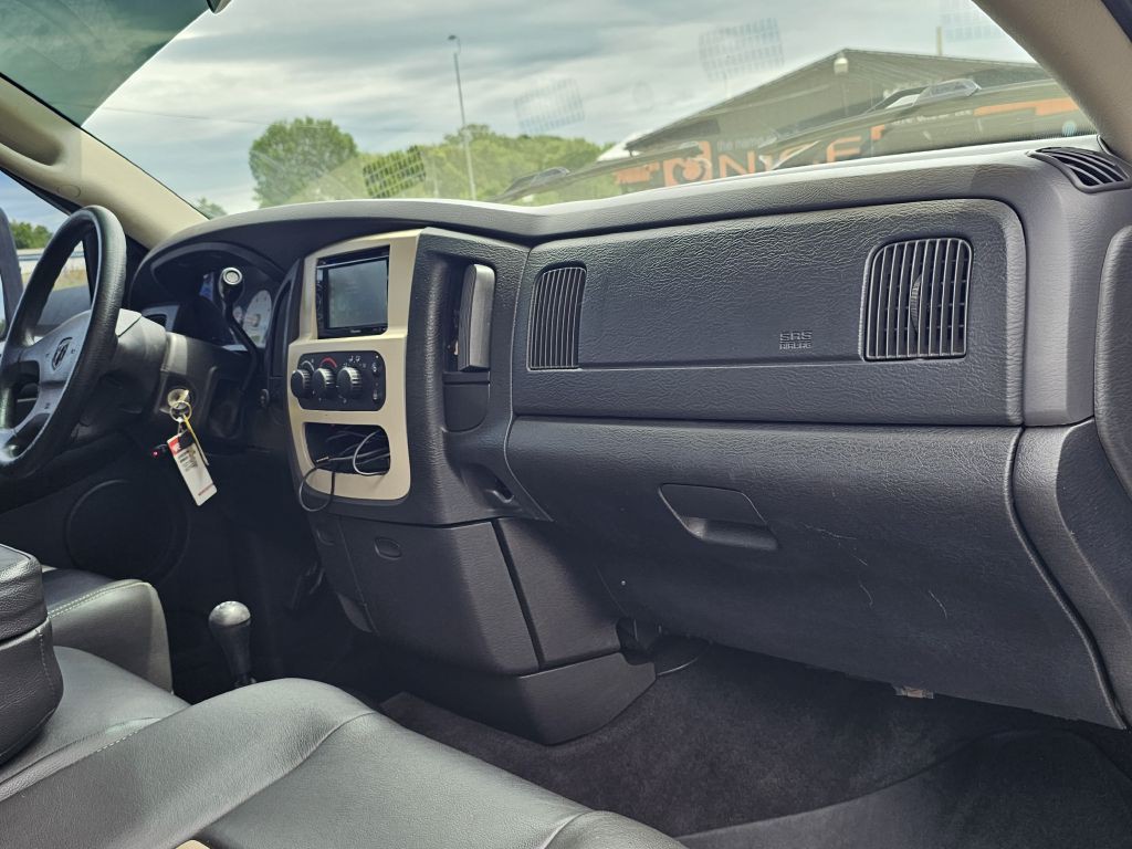 2003 Dodge Ram 3500 Image 29