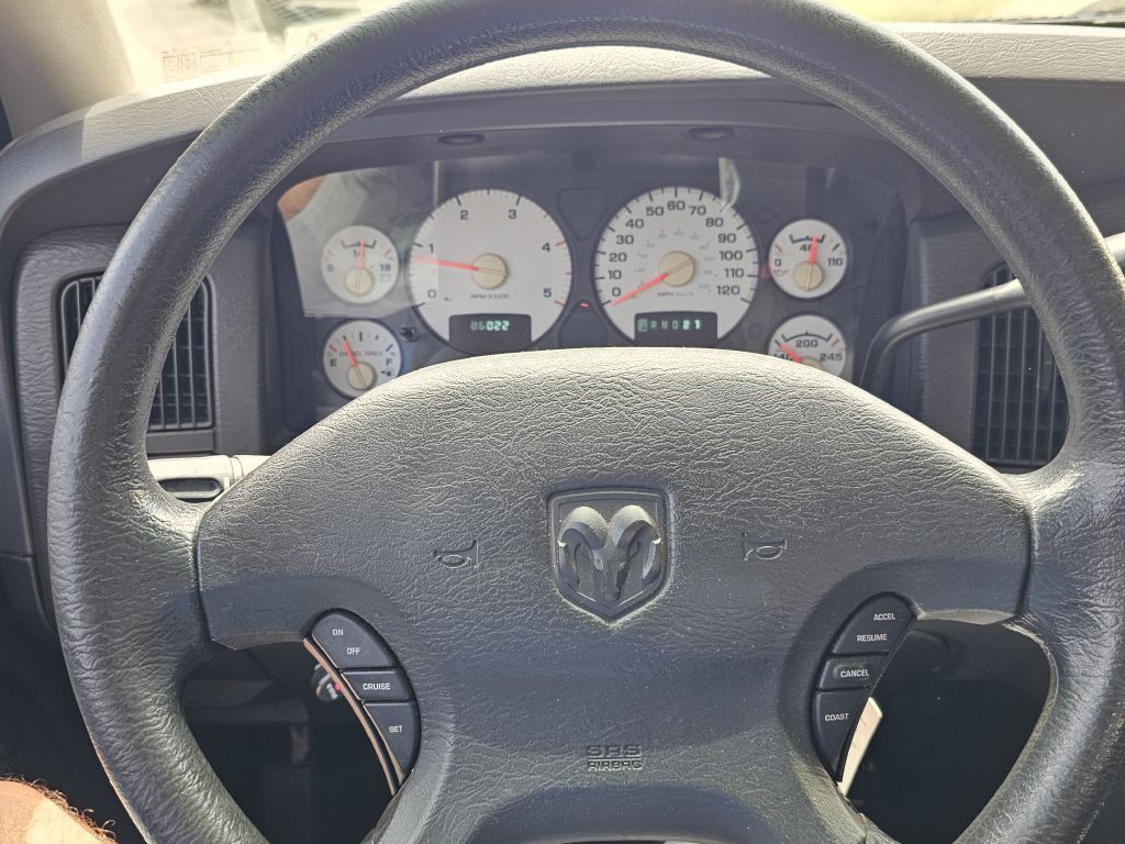 2003 Dodge Ram 3500 Image 32