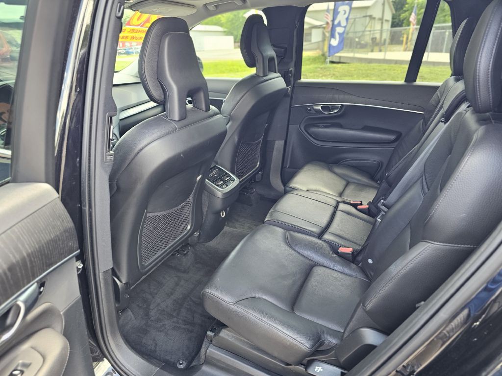 2020 Volvo XC90 Image 26