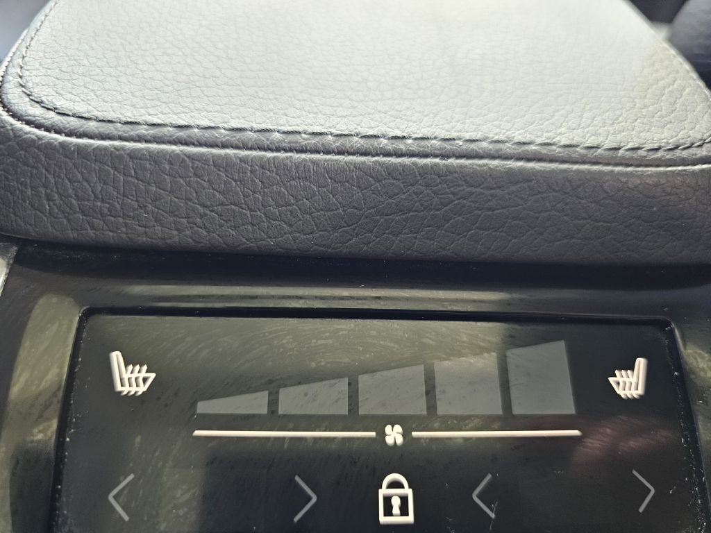 2020 Volvo XC90 Image 29