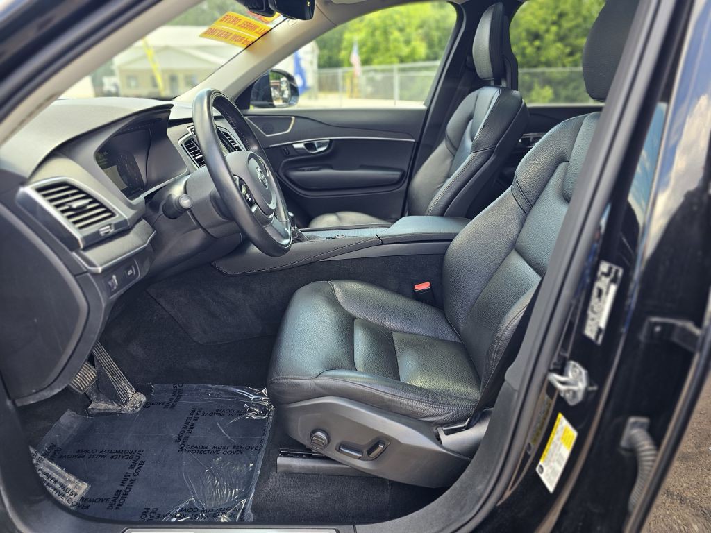 2020 Volvo XC90 Image 37