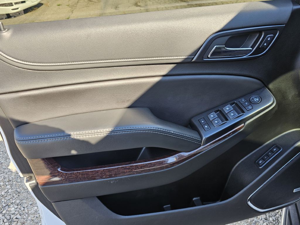 2020 GMC Yukon Image 25
