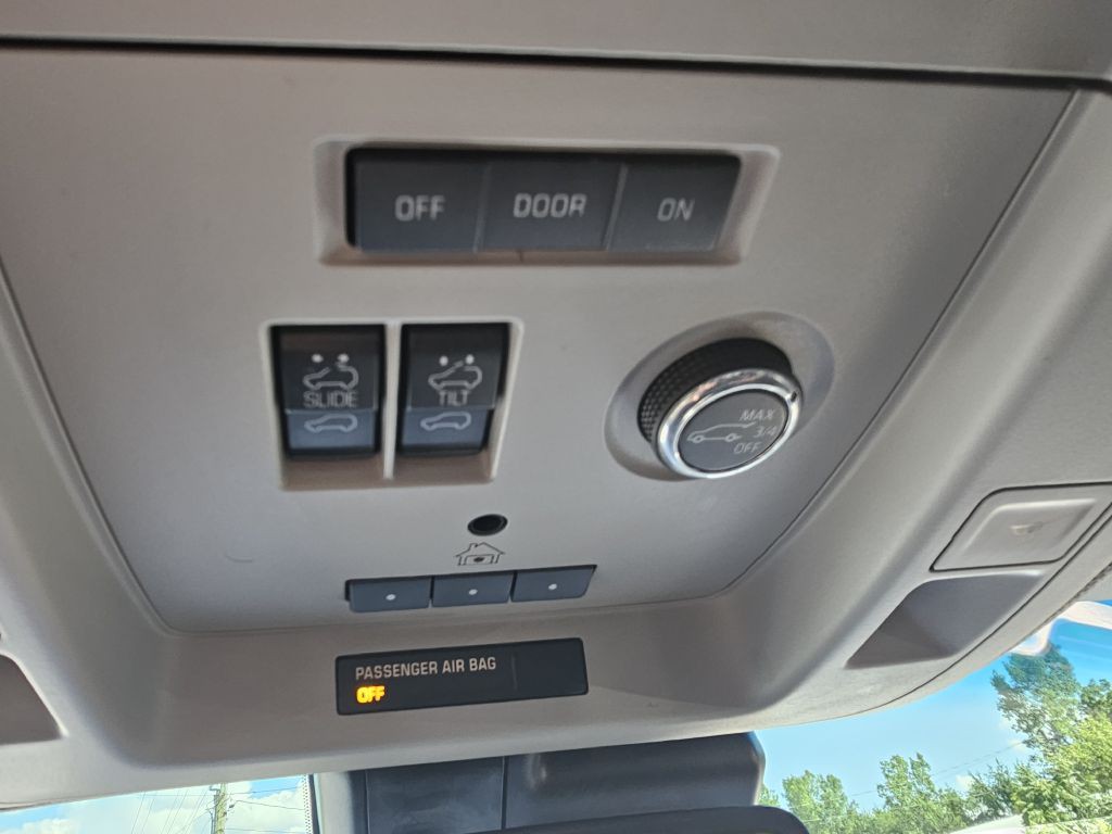 2020 GMC Yukon Image 42
