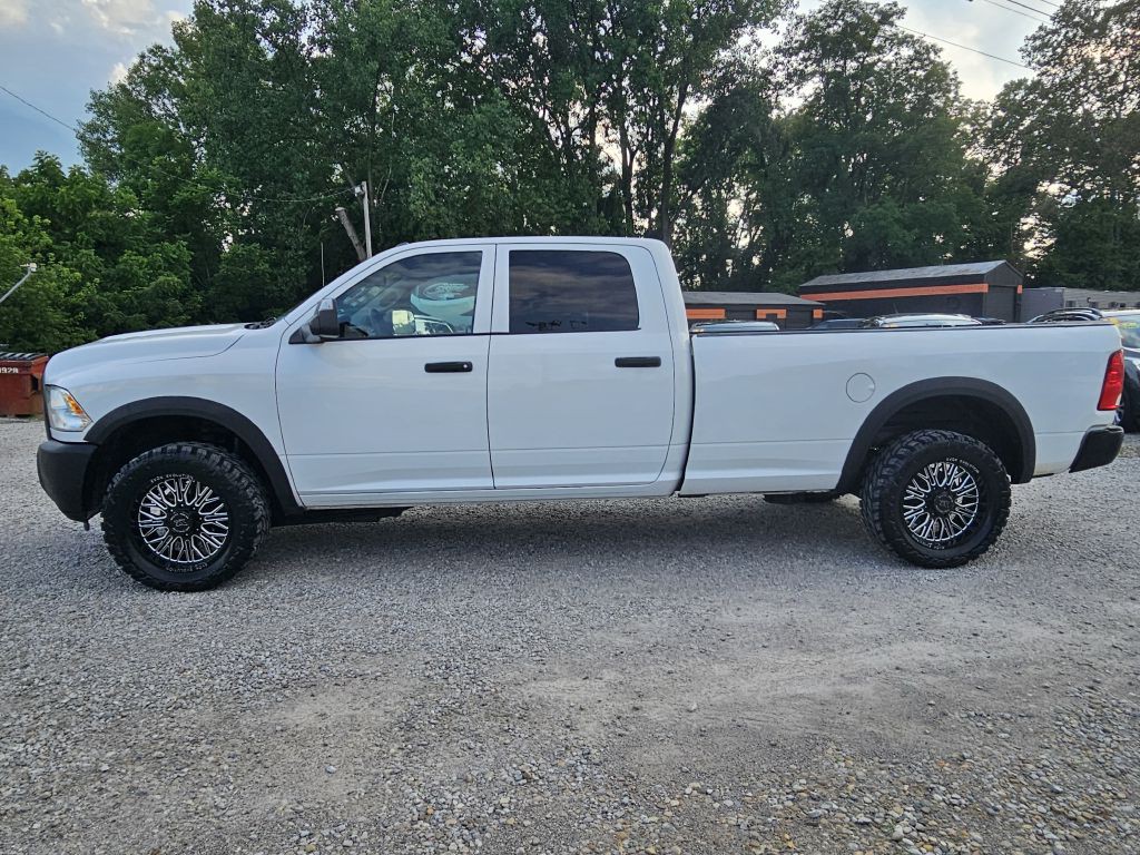 2016 RAM 2500 Image 2