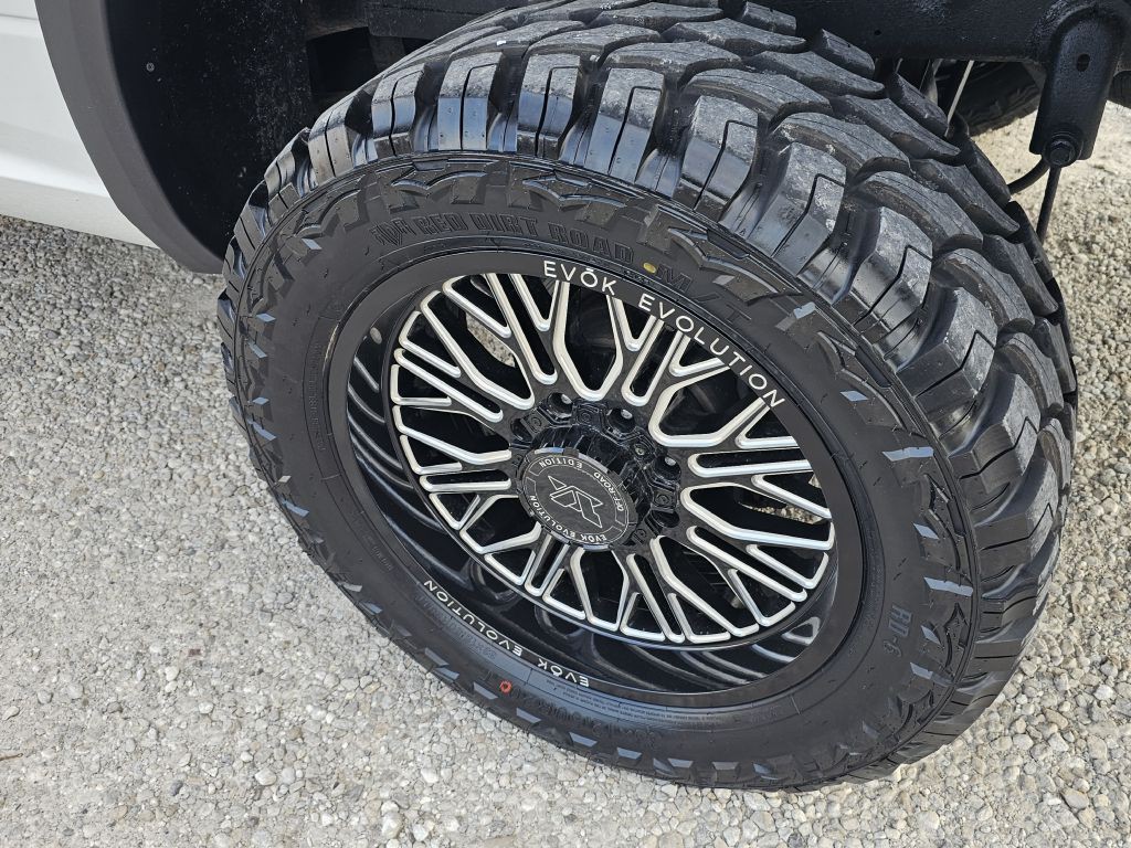 2016 RAM 2500 Image 12