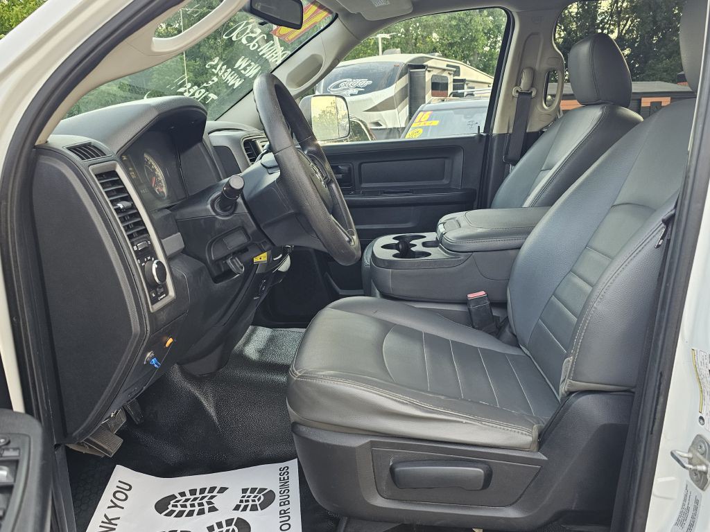 2016 RAM 2500 Image 17