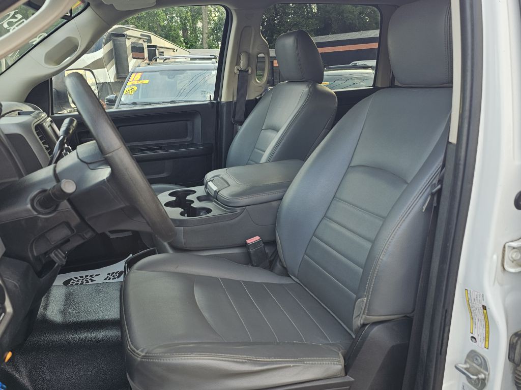 2016 RAM 2500 Image 18