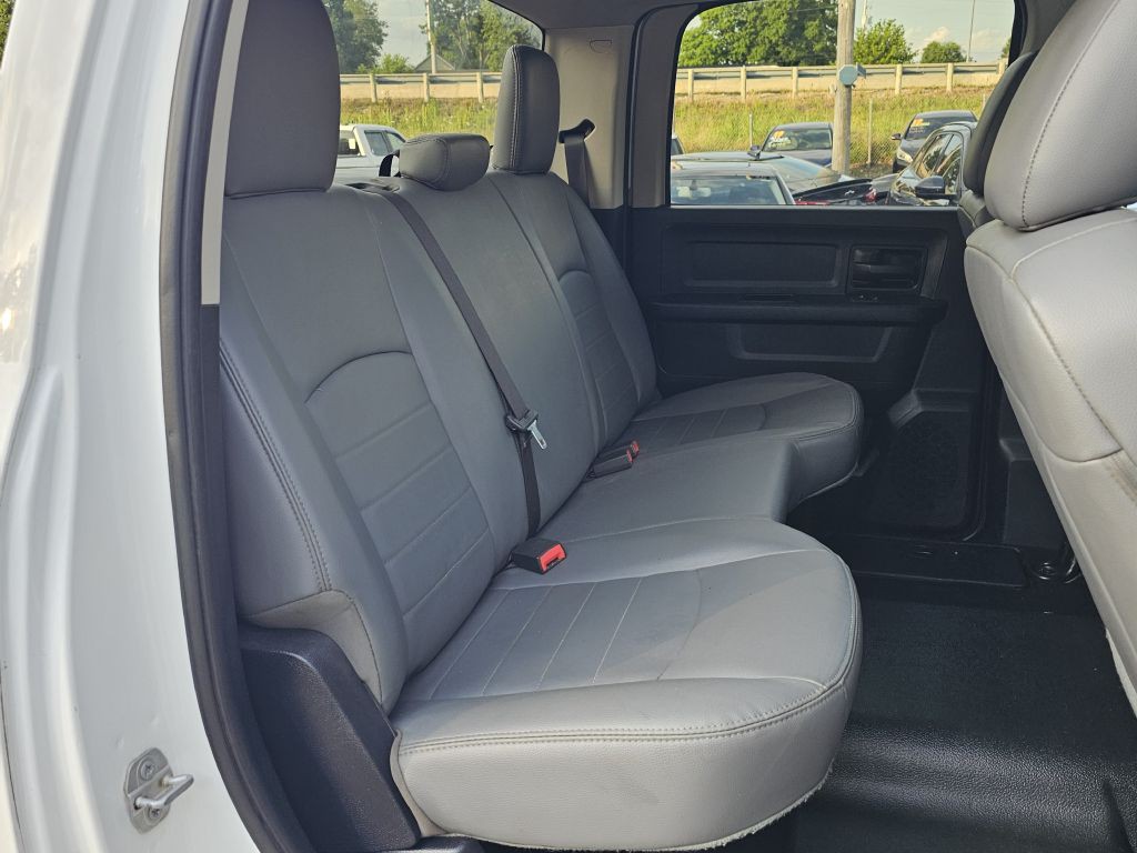 2016 RAM 2500 Image 24