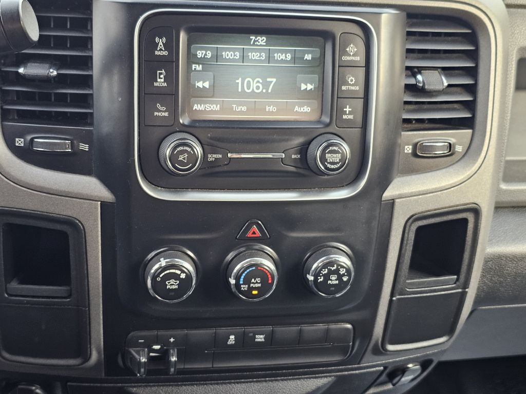 2016 RAM 2500 Image 30