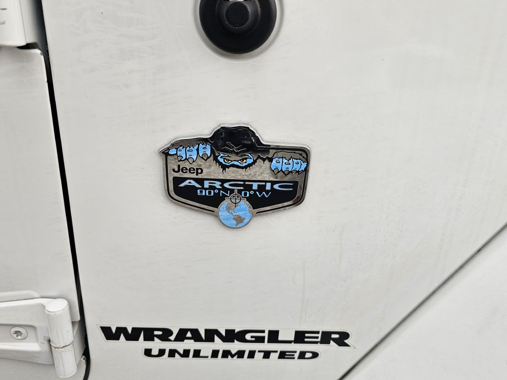 2012 Jeep Wrangler Unlimited Image 9