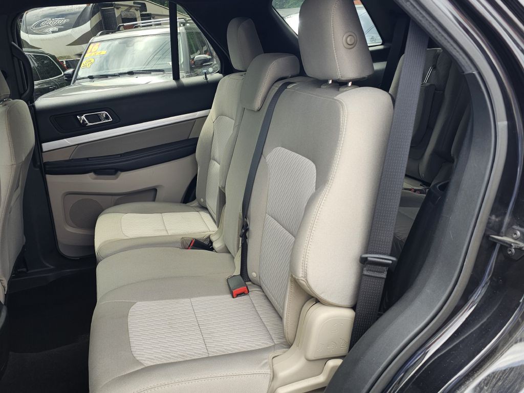 2019 Ford Explorer Image 17