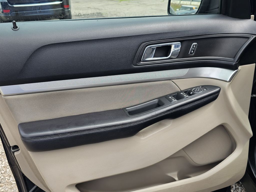 2019 Ford Explorer Image 22