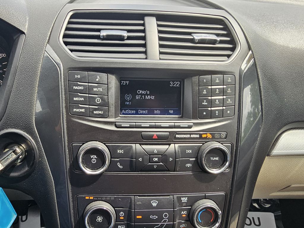 2019 Ford Explorer Image 35